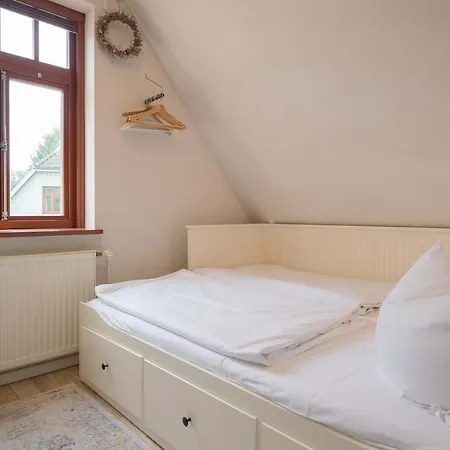 Ferienhaussiedlung Strandperlen Sanddornhof 1b Typ Iii Wustrow (Fischland)